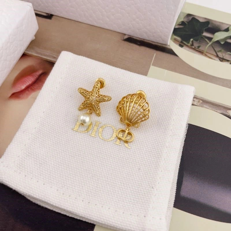 TimelessDesign Christian Dior Earrings 234245