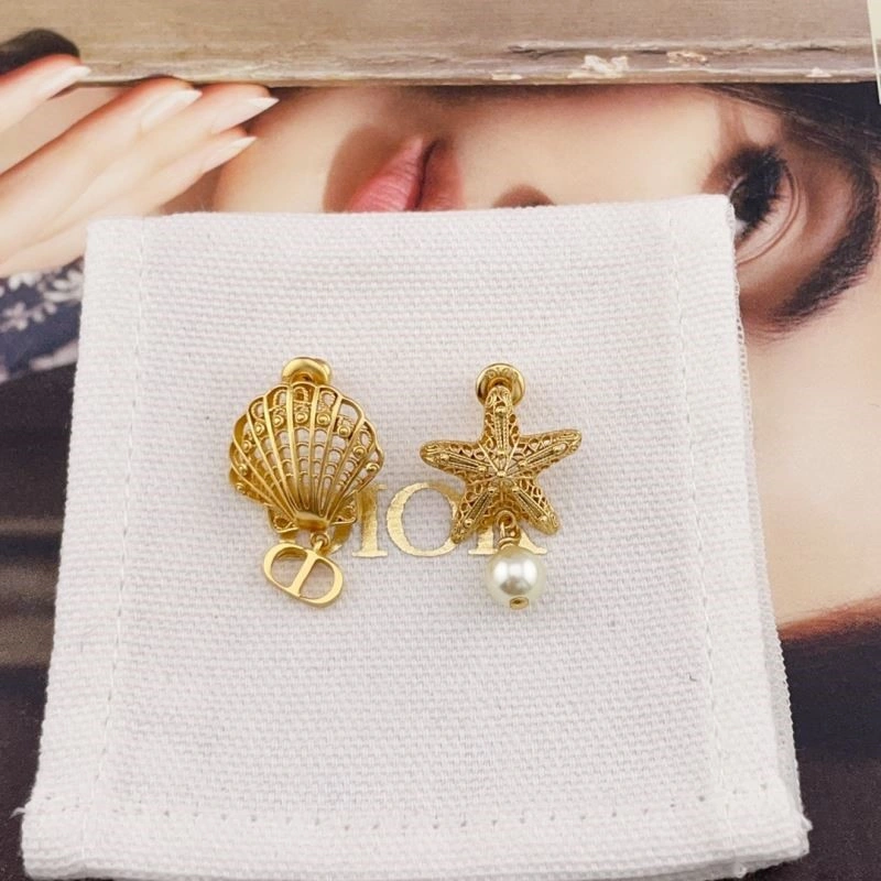 TimelessDesign Christian Dior Earrings 234245