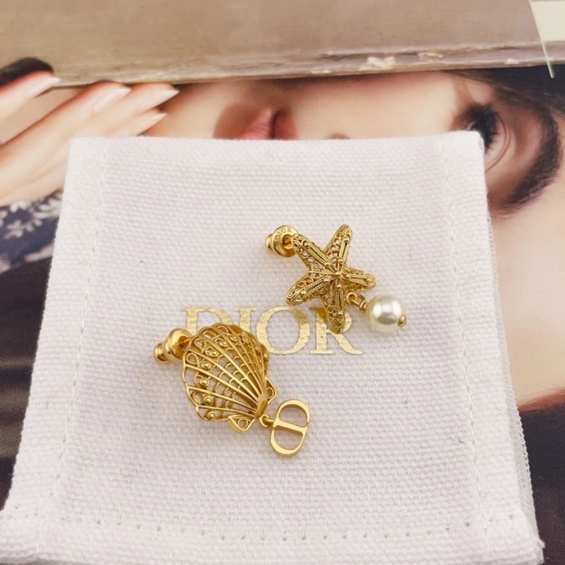 TimelessDesign Christian Dior Earrings 234245