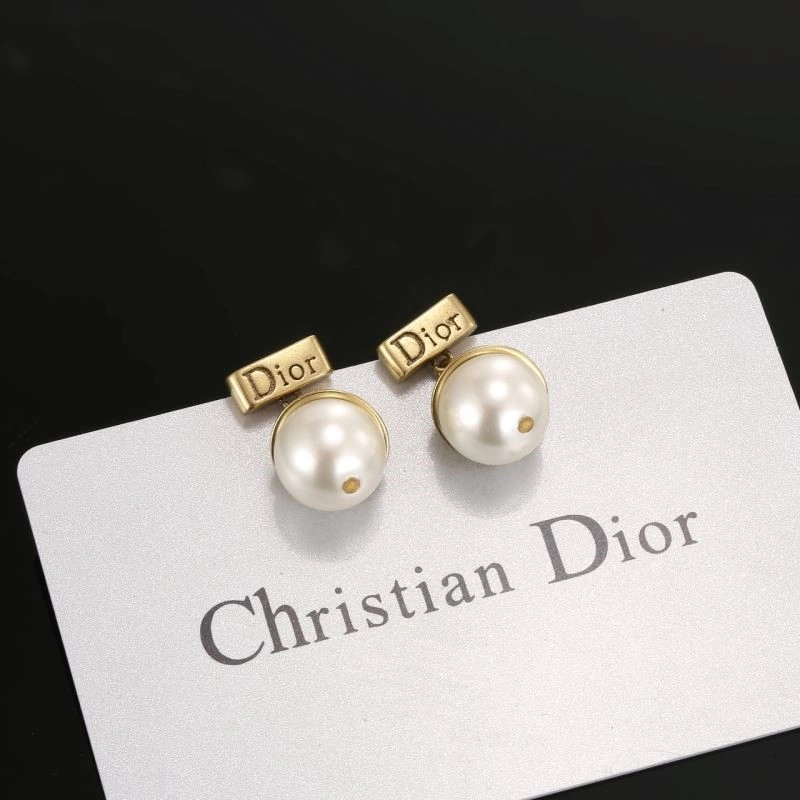 Christian Dior Earrings Classic 234244
