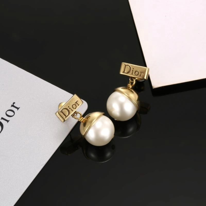 Christian Dior Earrings Classic 234244