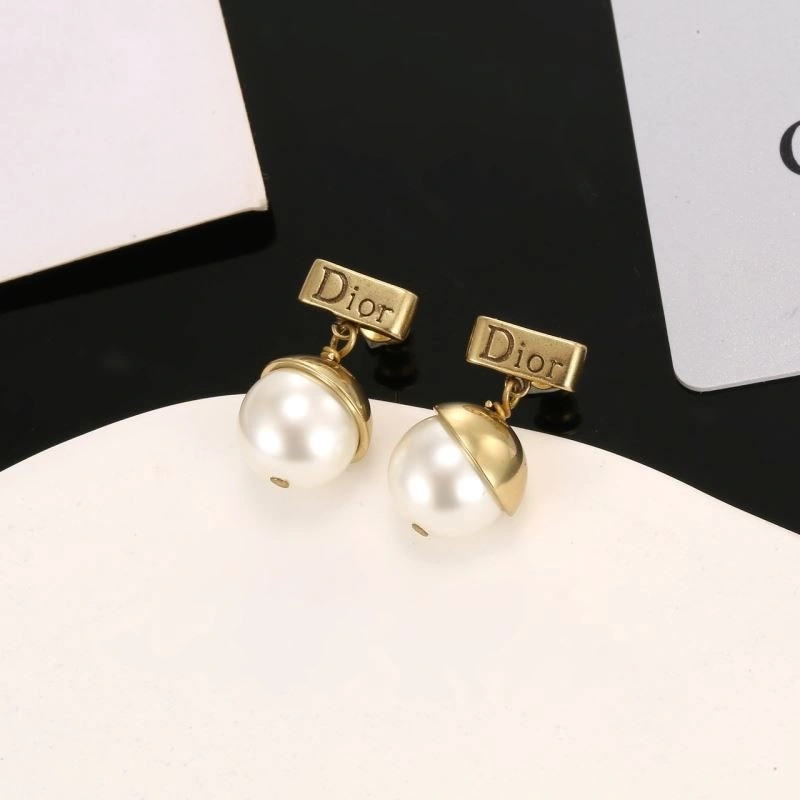Christian Dior Earrings Classic 234244