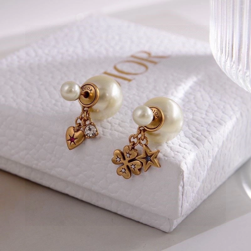 Christian Dior Earrings Neat 234233