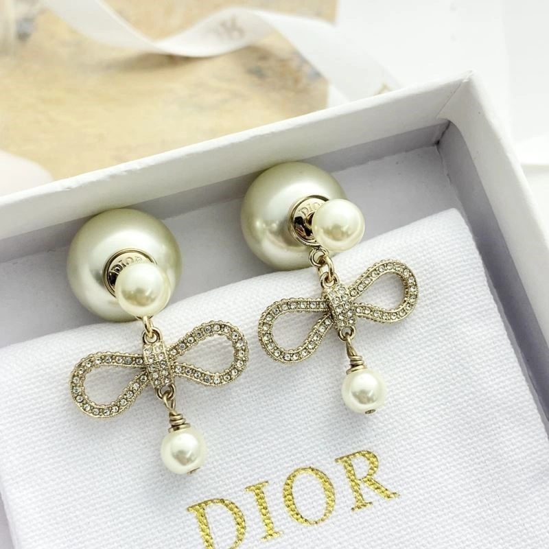 Christian Dior Earrings RelaxedFit 234213