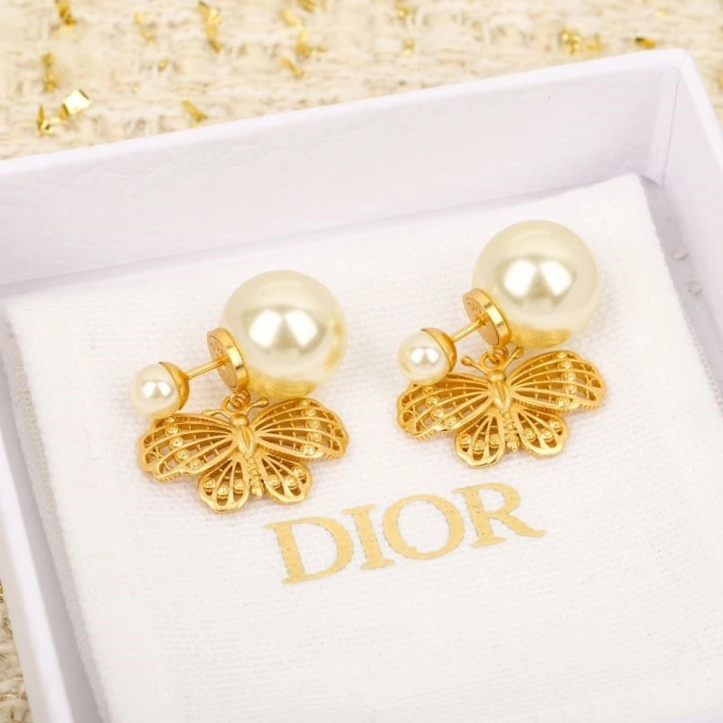 Christian Dior Earrings Comfortable 234216