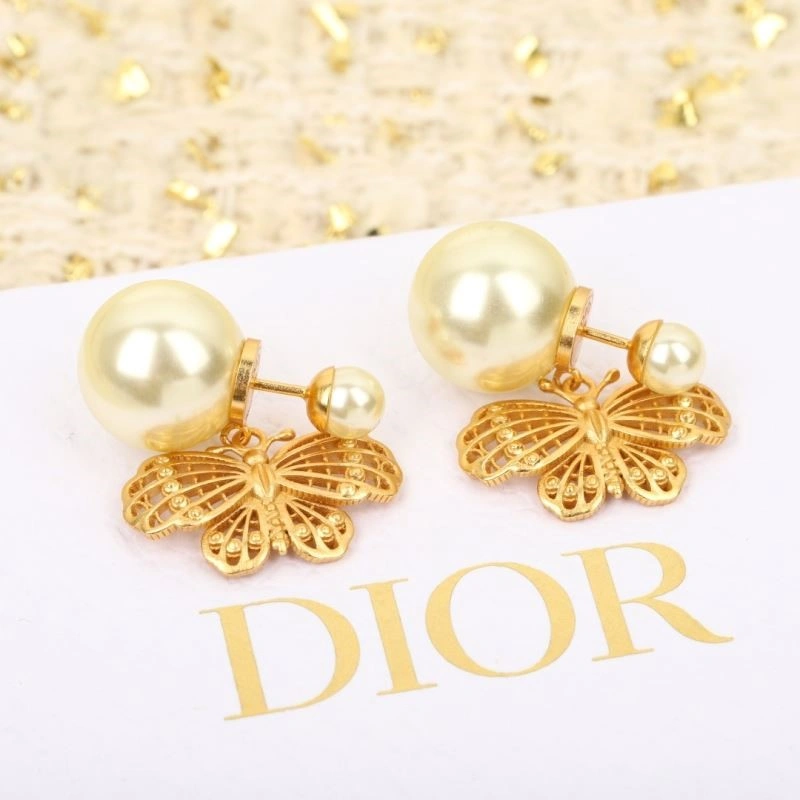 Christian Dior Earrings Comfortable 234216