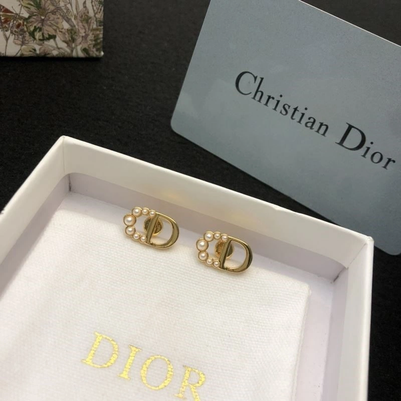 StreetReady Christian Dior Earrings 234189