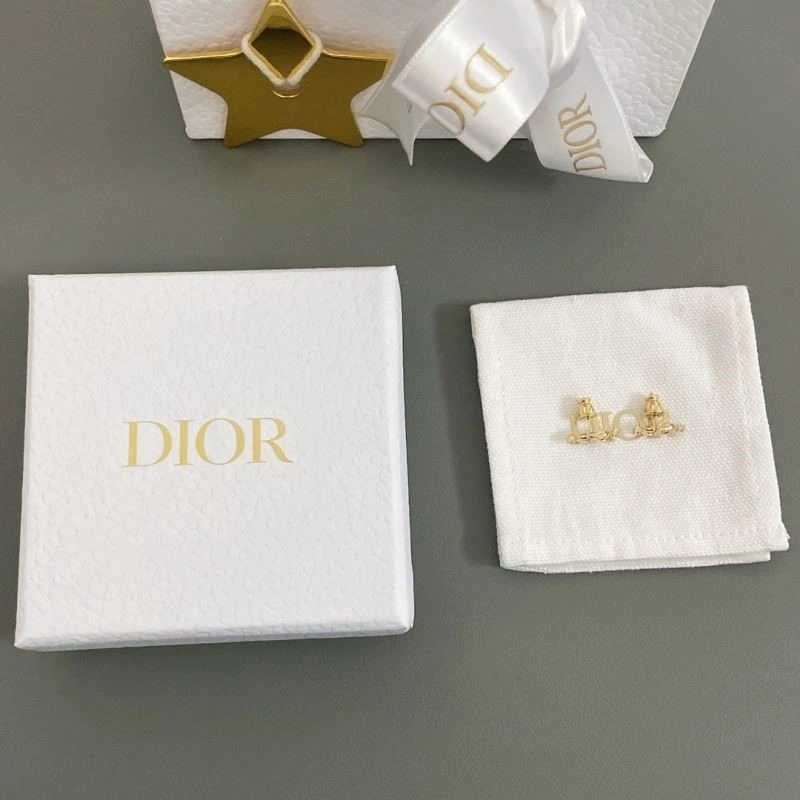 Stretchable Christian Dior Earrings 234179