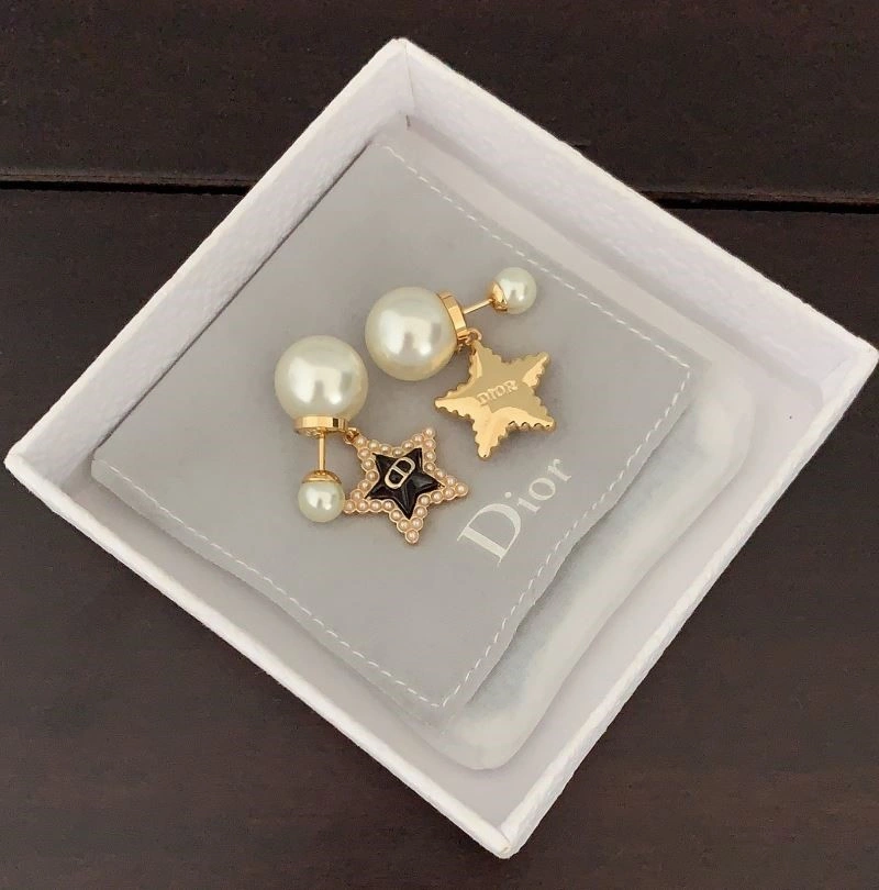 Christian Dior Earrings UrbanStyle 234223