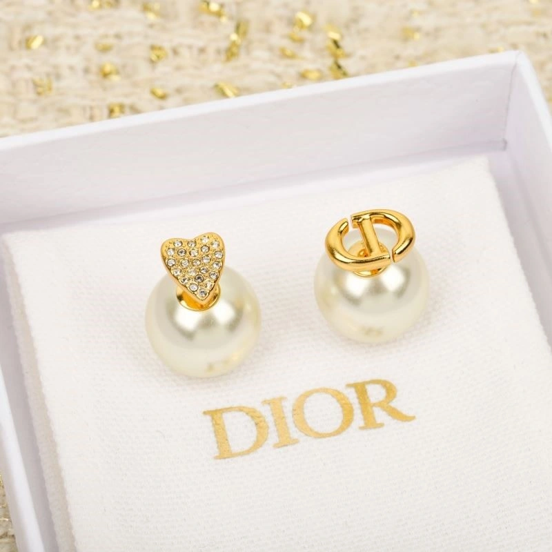 Classic Christian Dior Earrings 234168