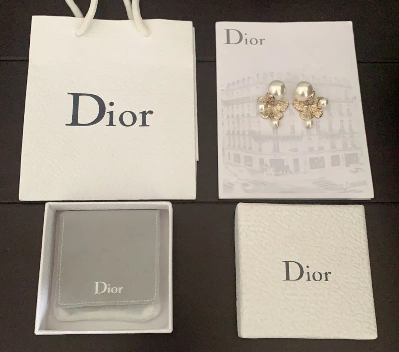 Efficient Christian Dior Earrings 234197