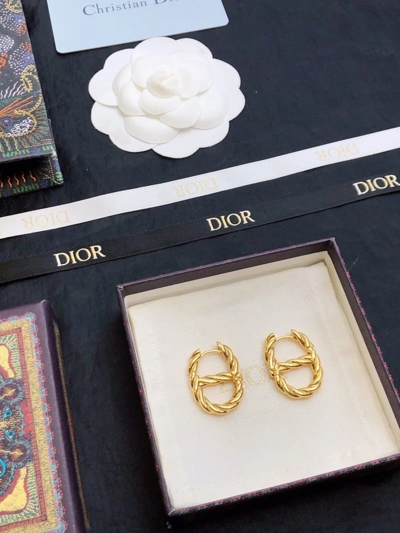 Christian Dior Earrings Tailored 234192