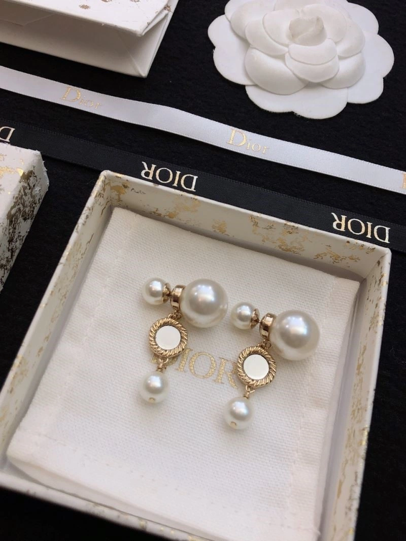 Christian Dior Earrings TechFriendly 234164