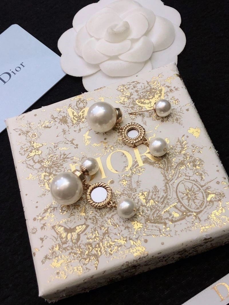 Christian Dior Earrings TechFriendly 234164