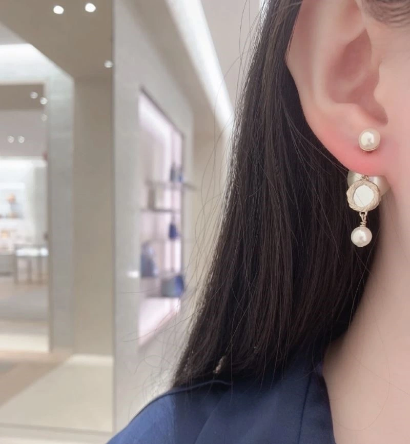 Christian Dior Earrings TechFriendly 234164