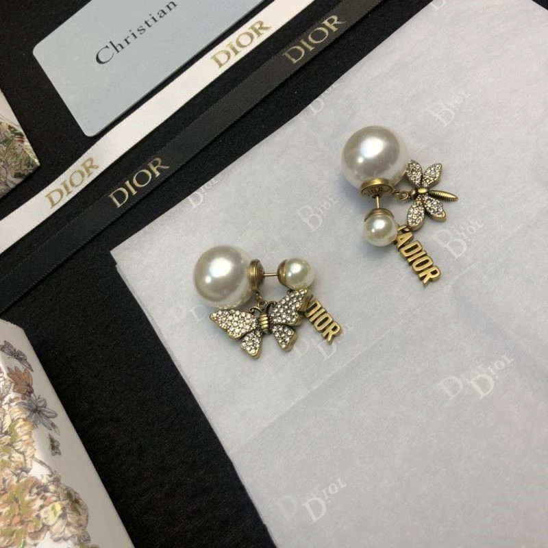 Christian Dior Earrings Effortless 234283