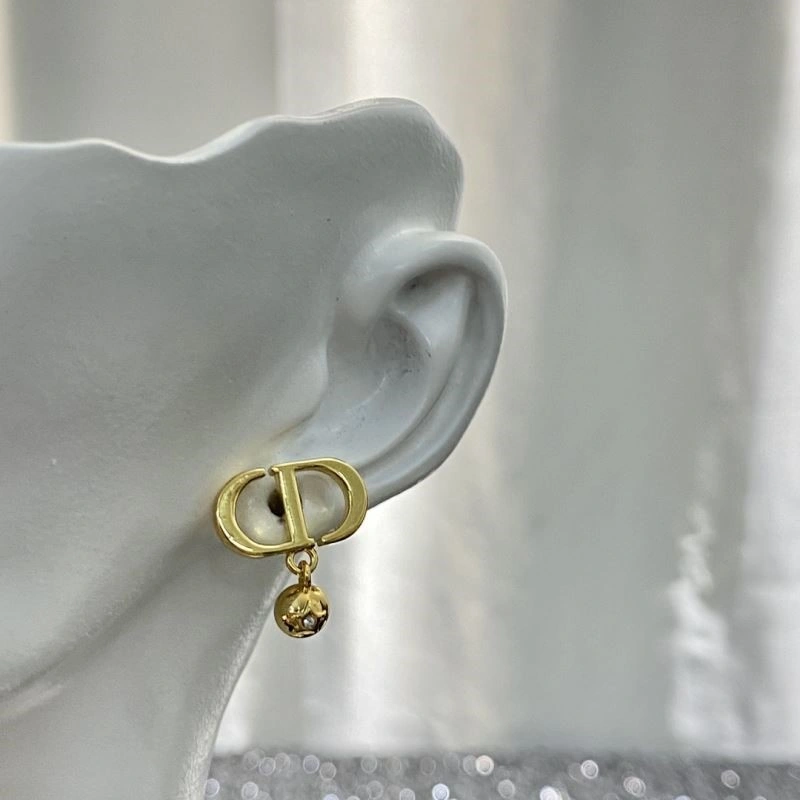 Unisex Christian Dior Earrings 234180