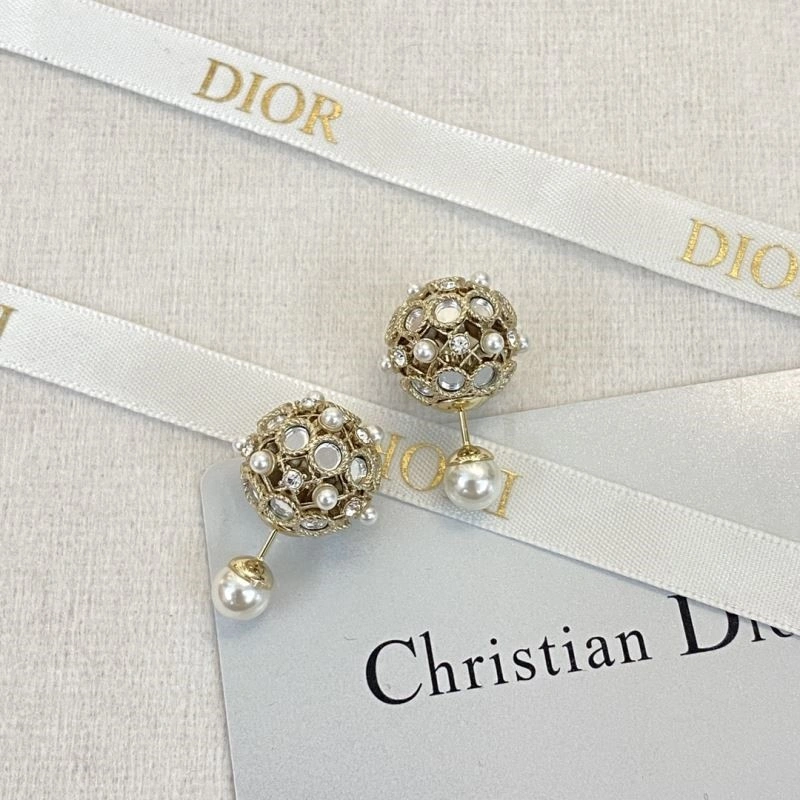 OnTrend Christian Dior Earrings 233942