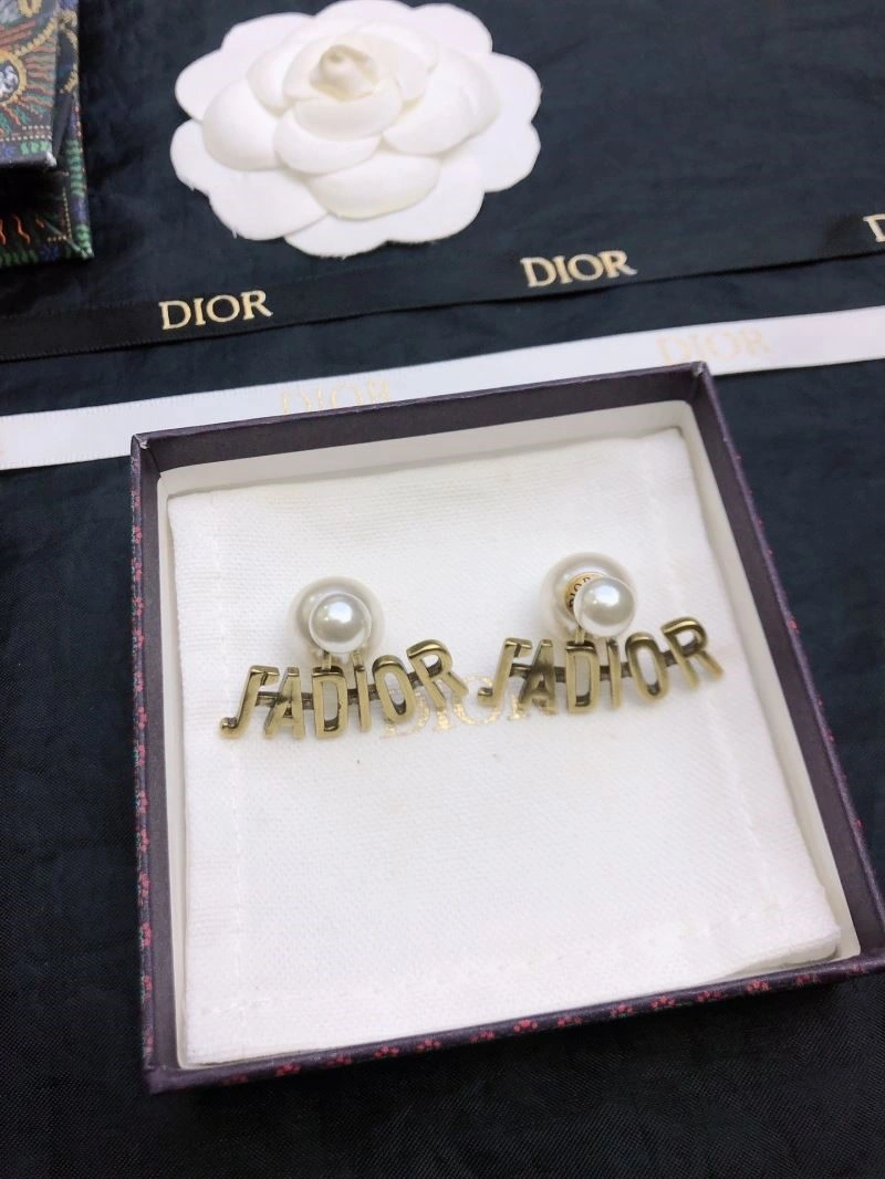 Christian Dior Earrings MoistureWicking 234009