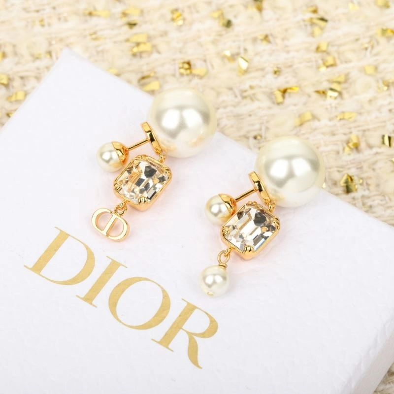 Christian Dior Earrings Practical 233934