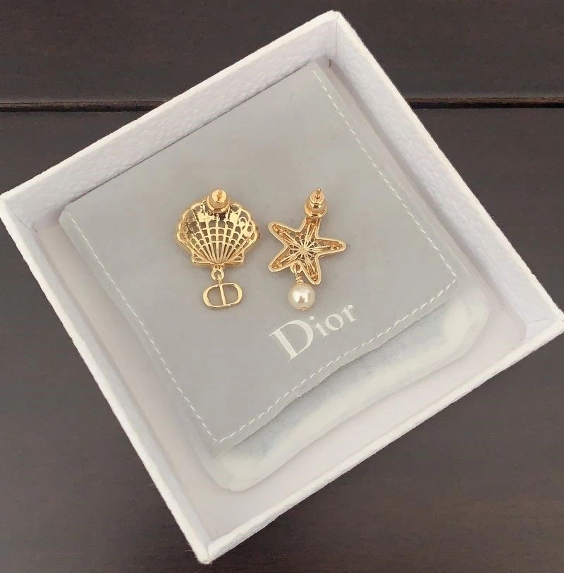 Christian Dior Earrings EyeCatching 233923