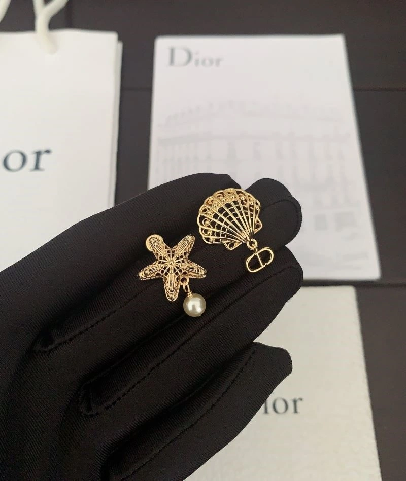 Christian Dior Earrings EyeCatching 233923