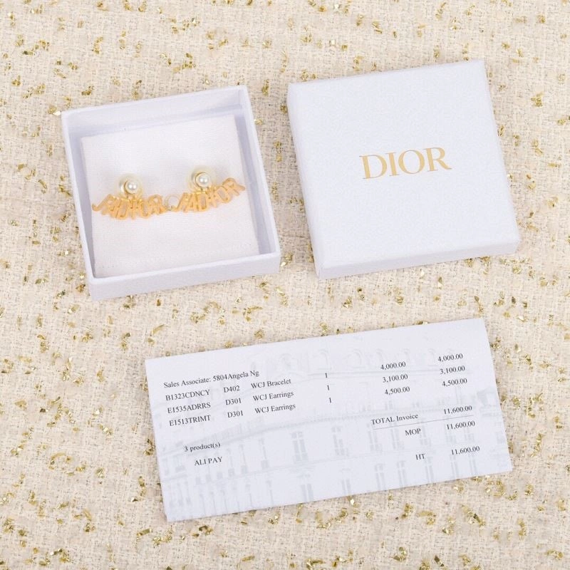 Classic Christian Dior Earrings 233964