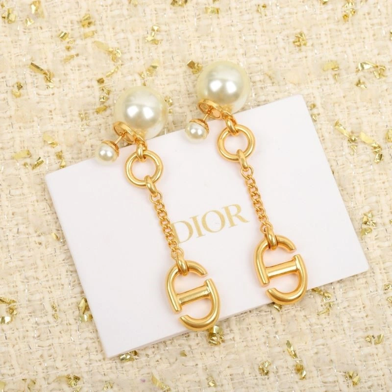SunProtective Christian Dior Earrings 233927
