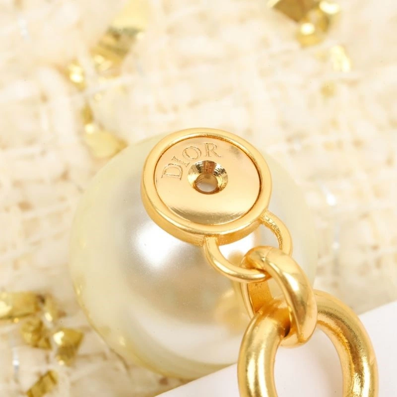 SunProtective Christian Dior Earrings 233927