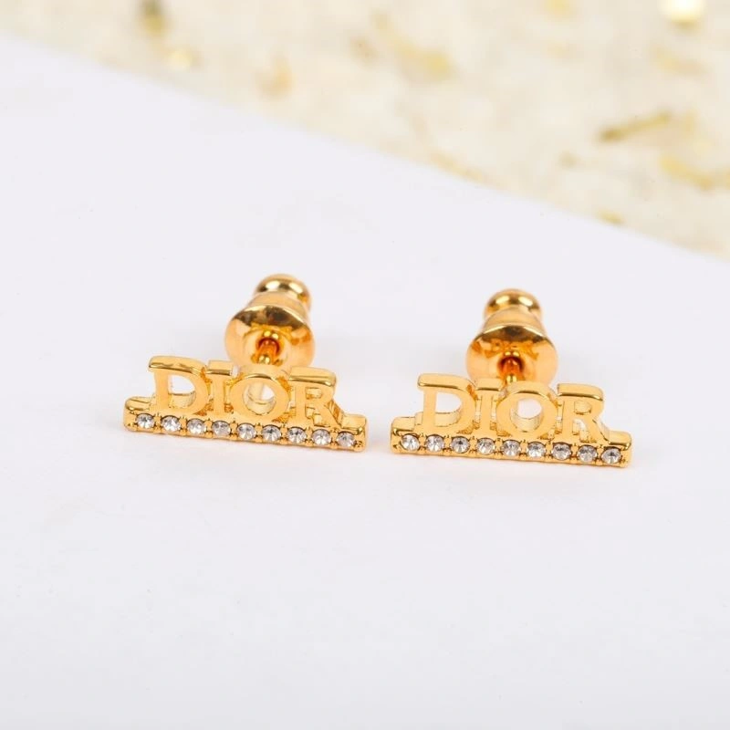 Stylish Christian Dior Earrings 233953