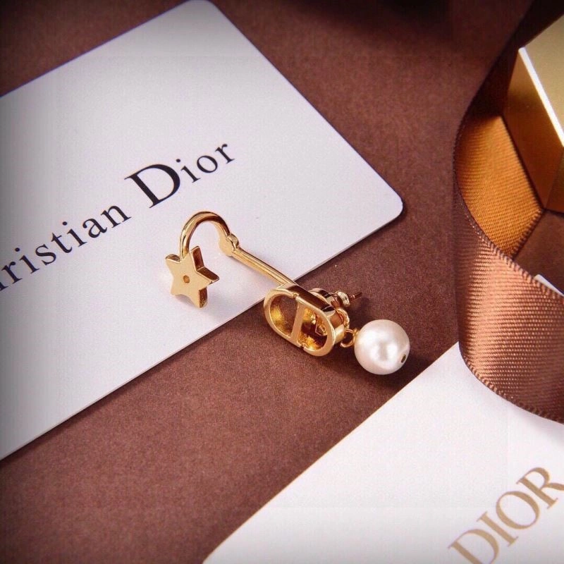 Christian Dior Earrings Unique 233906