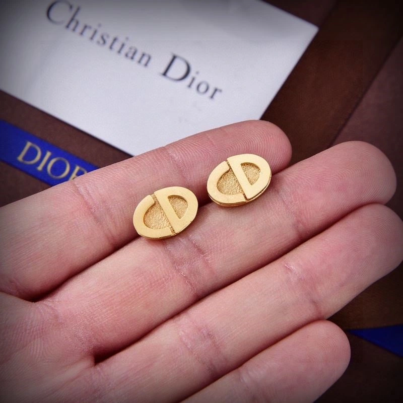 Christian Dior Earrings UrbanChic 233915