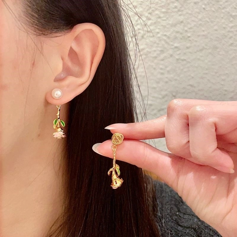 Christian Dior Earrings Cozy 233882