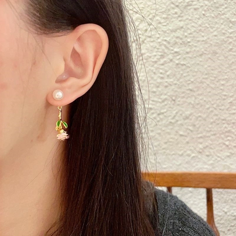 Christian Dior Earrings Cozy 233882
