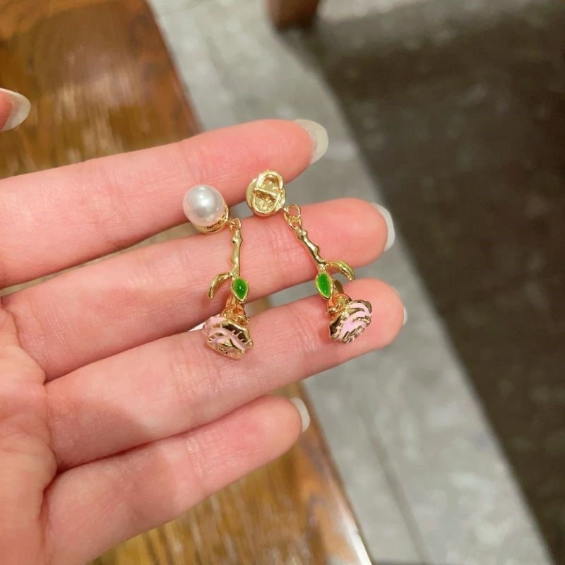 Christian Dior Earrings Cozy 233882