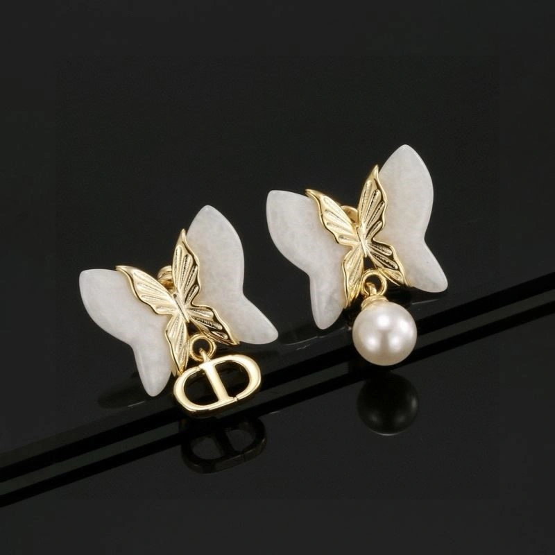 Sustainable Christian Dior Earrings 233865