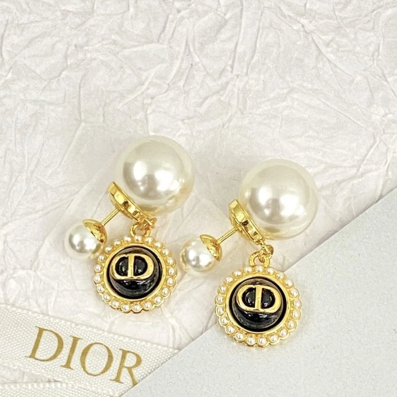 GoAnywhere Christian Dior Earrings 233979