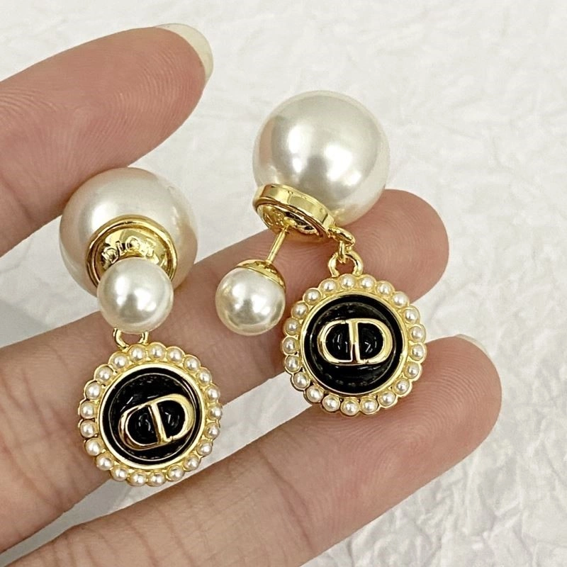 GoAnywhere Christian Dior Earrings 233979