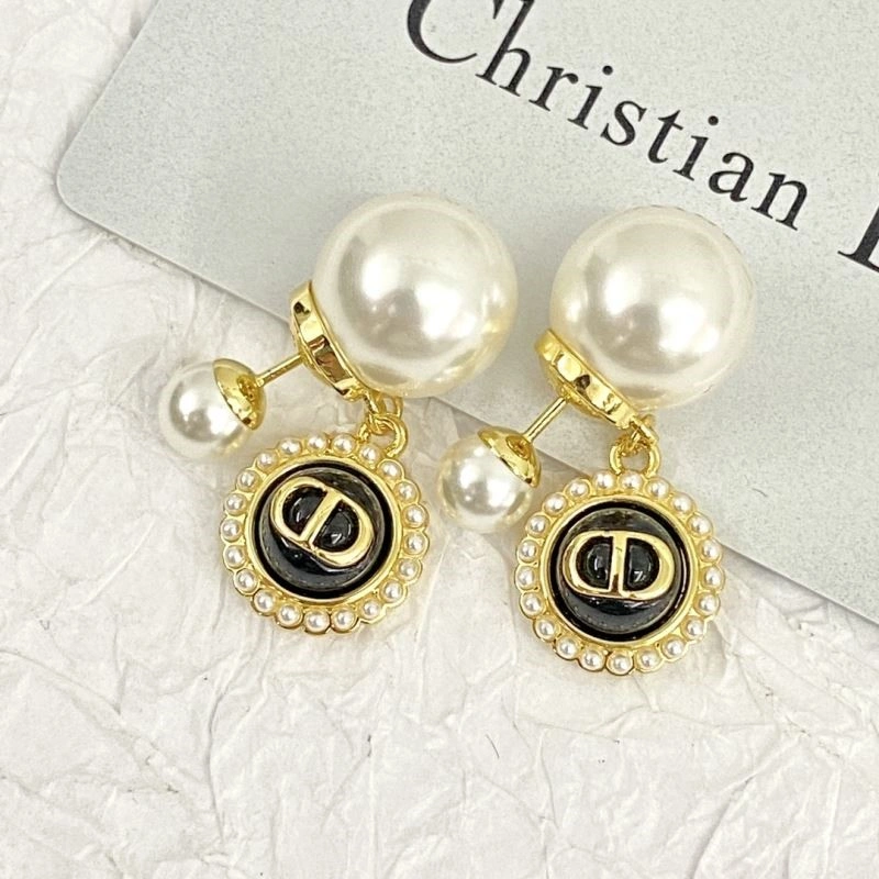 GoAnywhere Christian Dior Earrings 233979