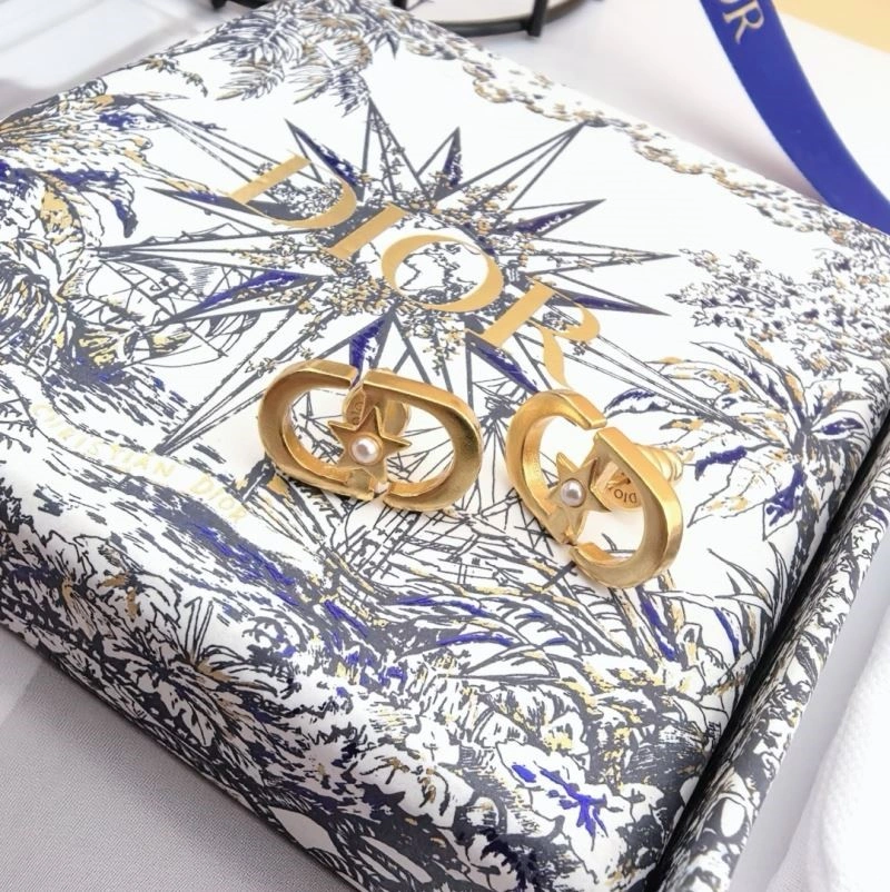 Chic Christian Dior Earrings 233853
