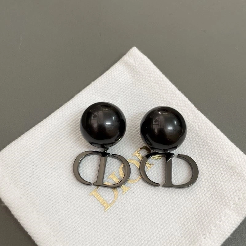 Christian Dior Earrings Youthful 233833