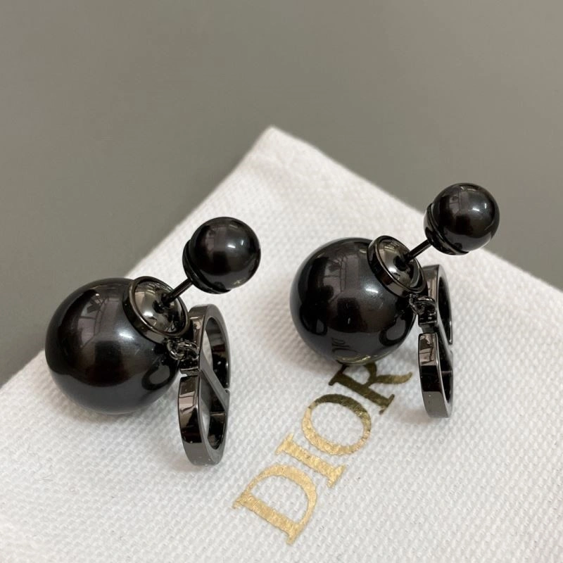 Christian Dior Earrings Youthful 233833