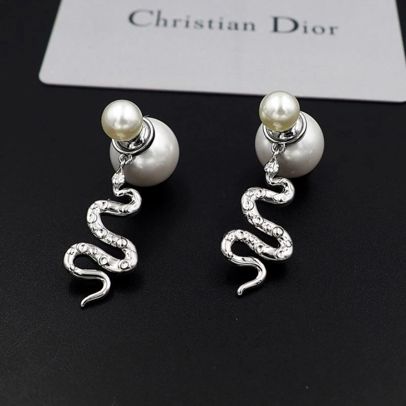 Christian Dior Earrings MoistureWicking 233828