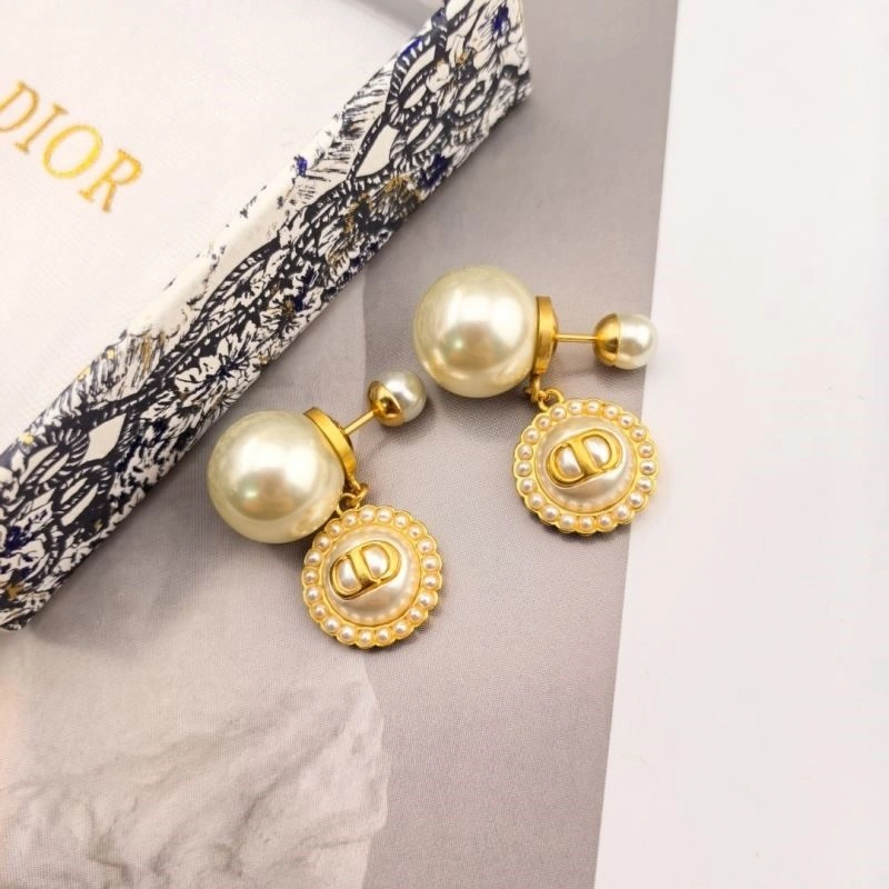Christian Dior Earrings TechFriendly 233667