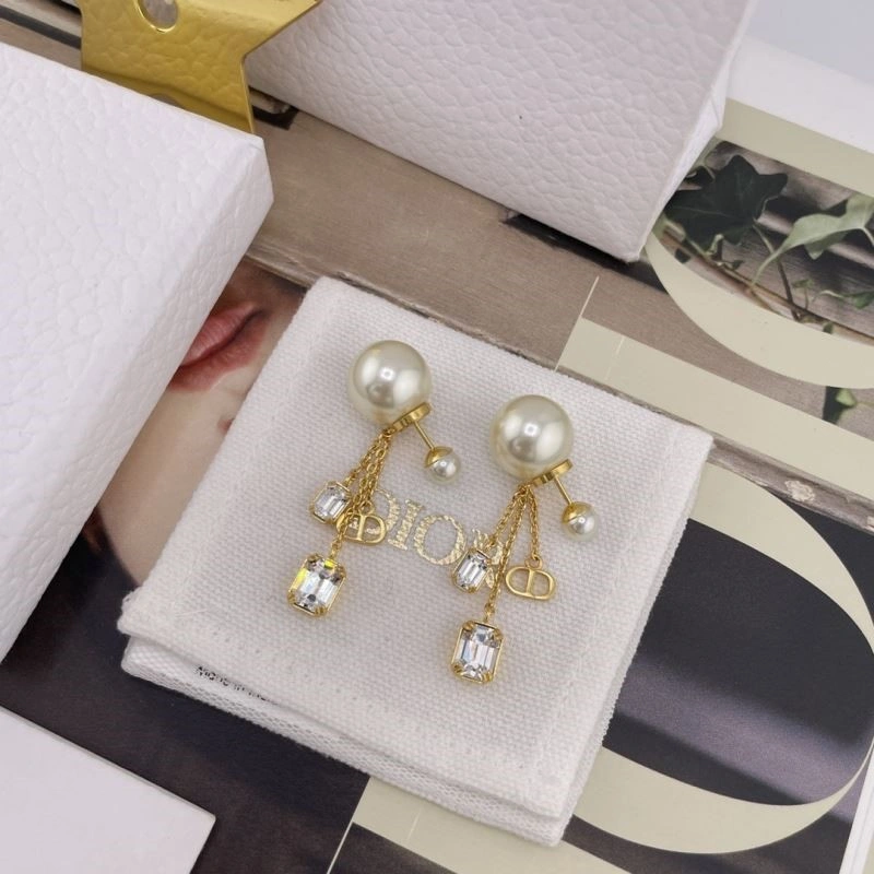 TechFriendly Christian Dior Earrings 233619