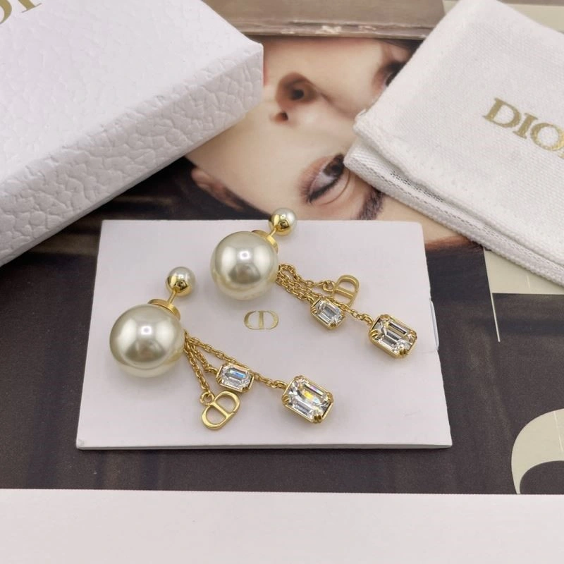 TechFriendly Christian Dior Earrings 233619