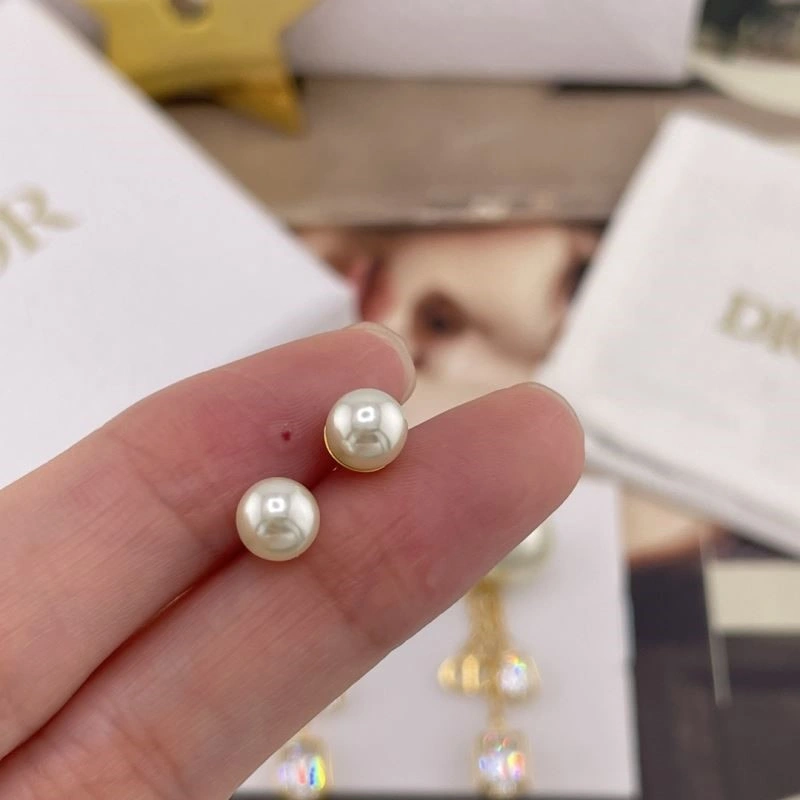 TechFriendly Christian Dior Earrings 233619