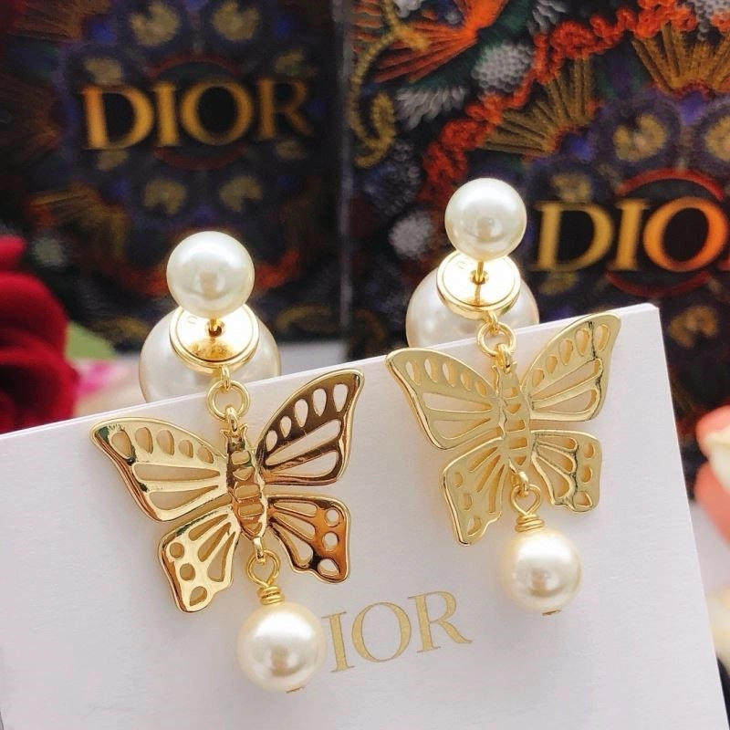 Christian Dior Earrings FreshLook 233612