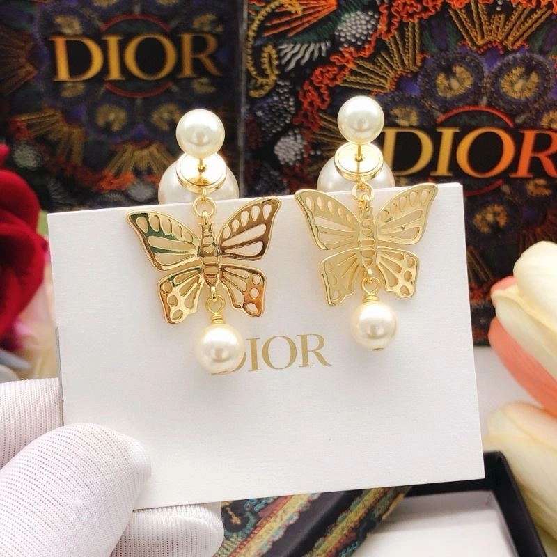 Christian Dior Earrings FreshLook 233612