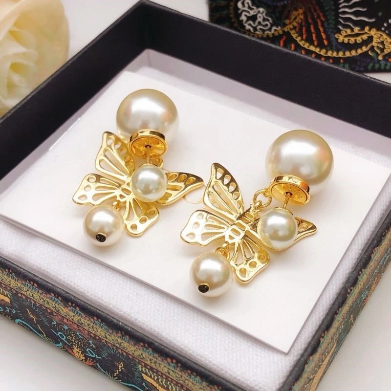 Christian Dior Earrings FreshLook 233612